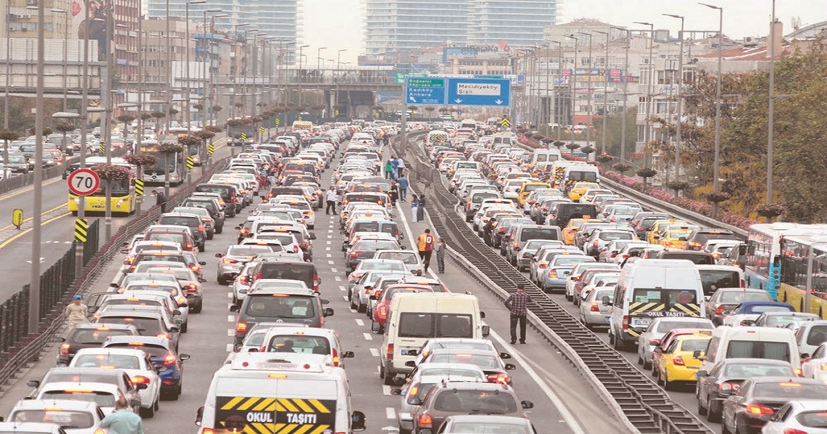 YOĞUN TRAFİK UNUTKANLIĞI ARTTIRIYOR!