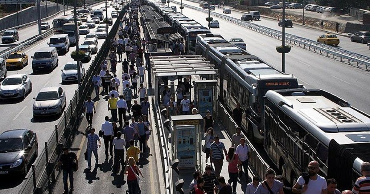 29 EKİM’DE İSTANBUL’DA TOPLU ULAŞIM ÜCRETSİZ