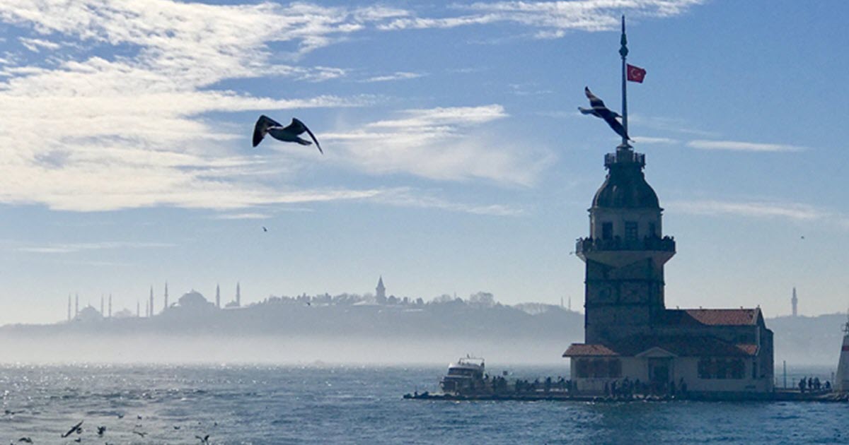 İSTANBUL'DA SICAKLIKLA BİRLİKTE NEM DE ARTTI