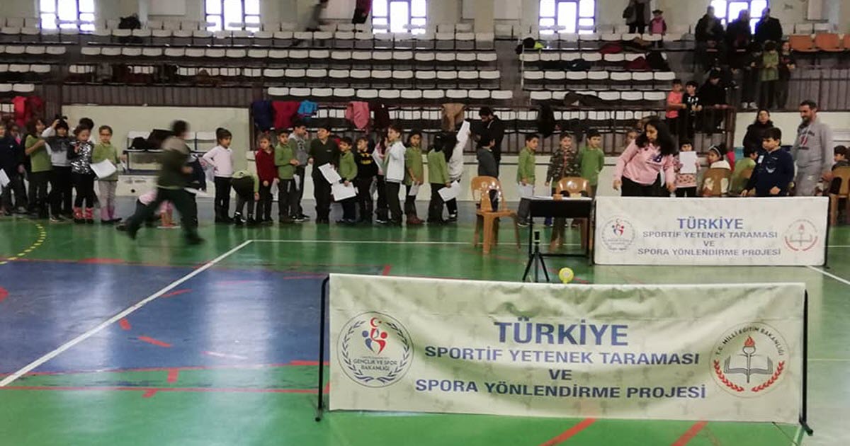 ŞİLE SPORCU YETENEK TARAMASI ŞİLE KAPALI SPOR SALONUNDA GERÇEKLEŞTİRİLDİ.