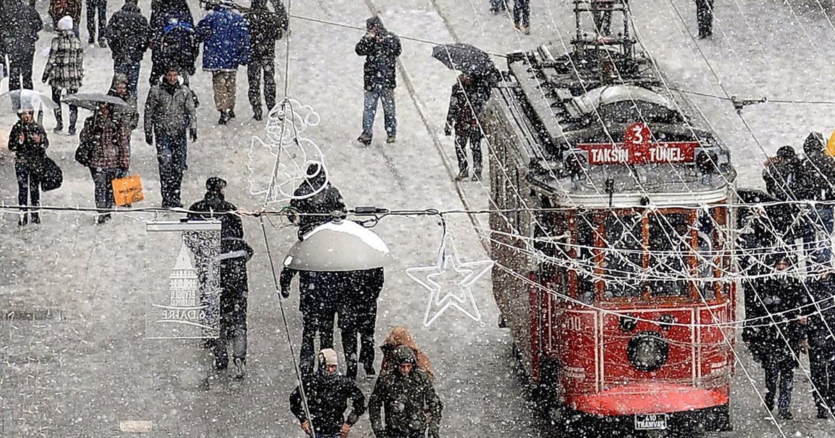 METEOROLOJİ'DEN İSTANBUL İÇİN KAR UYARISI