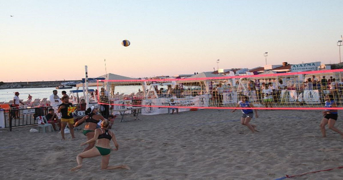 ŞİLE BEACH VOLLEY TURNUVASININ GALİPLERİ BELLİ OLDU .