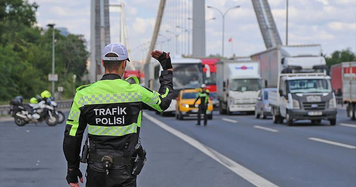 BUGÜN İSTANBULDA KAPALI OLAN YOLLAR  