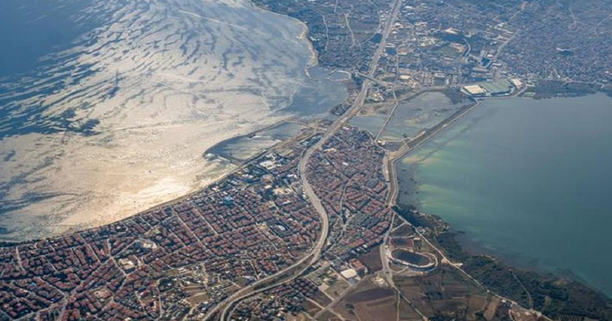 ATAKLI "HAYDİ TOPLU İTİRAZA"