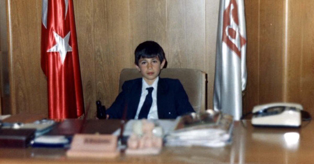 ANNESİNDEN BELEDİYE BAŞKANINA SÜRPRİZ 