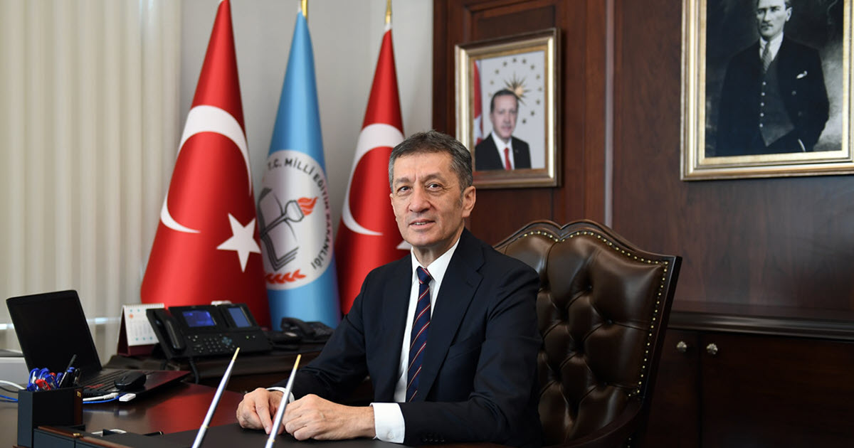 MEB DÖRT BECERİDE İLK TÜRKÇE ELEKTRONİK SINAV DÜZENLEDİ