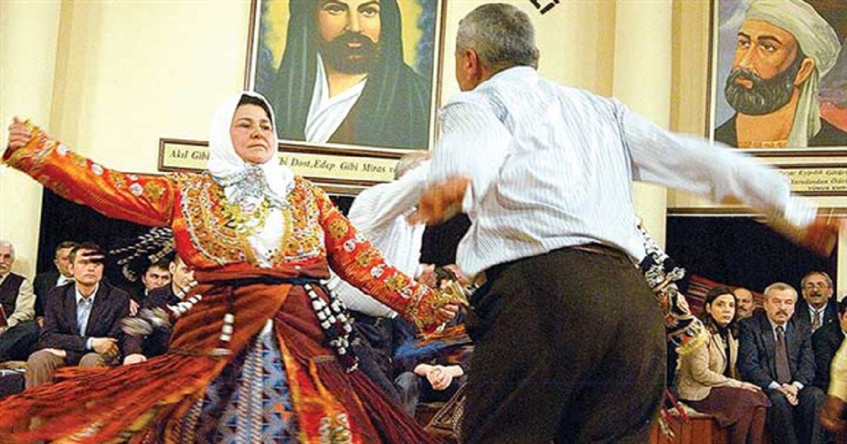 İZMİR'DE CEMEVLERİNE YASAL STATÜ