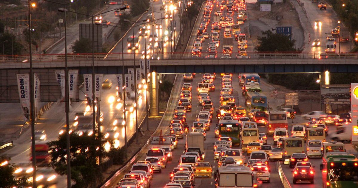 İSTANBUL’DA YILBAŞINDA BU YOLLAR TRAFİĞE KAPALI!