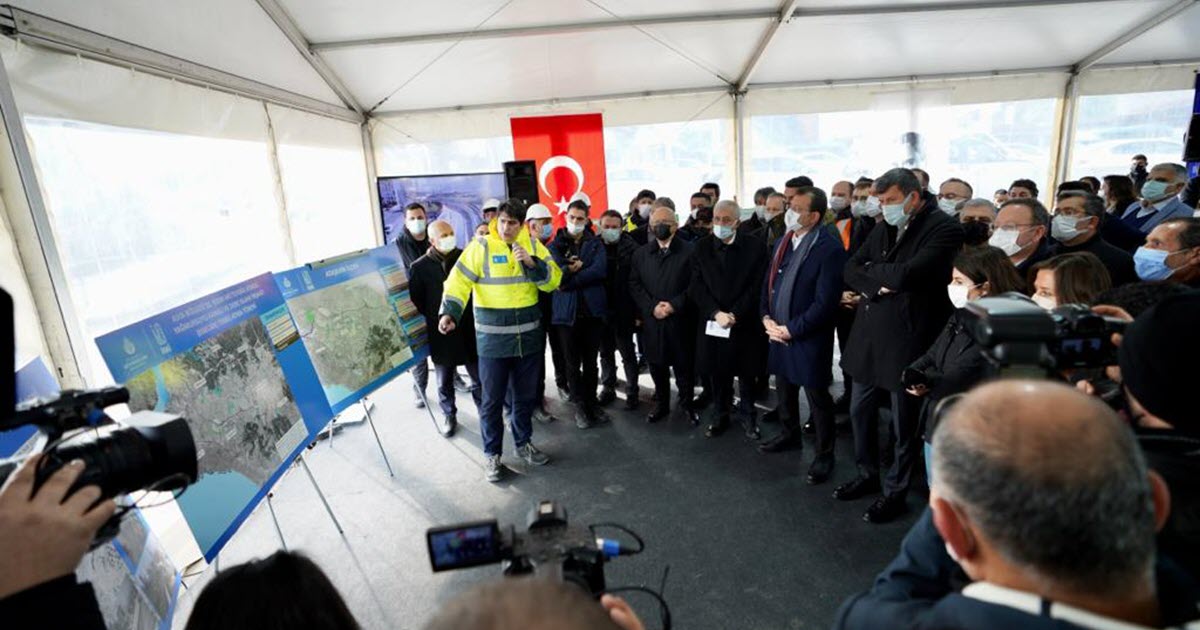 “SEL BASKINI YAŞANAN HER NOKTASINA DOKUNDUK İSTANBUL