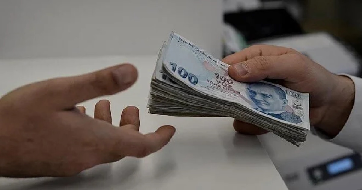 MEMUR VE EMEKLİ MAAŞI ZAMMI MECLİS’TEN GEÇTİ
