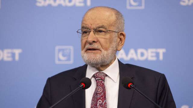 KARAMOLLAOĞLU VE DAVUTOĞLU SAADET PARTİSİ GRUBUNDA KONUŞTU