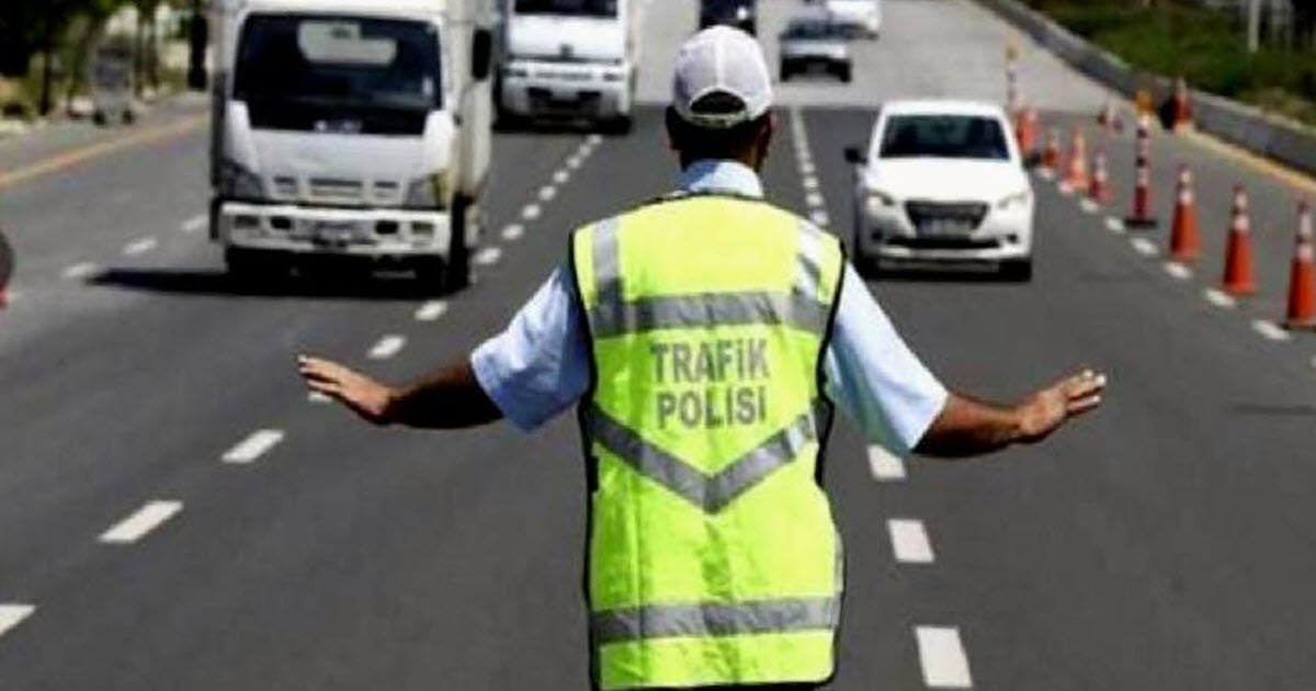 İSTANBUL VALİLİĞİ DUYURDU 'PAZAR GÜNÜ KAPANACAK YOLLAR'