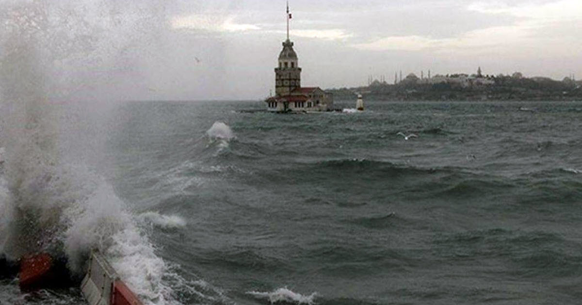 İSTANBUL’A FIRTINA UYARISI
