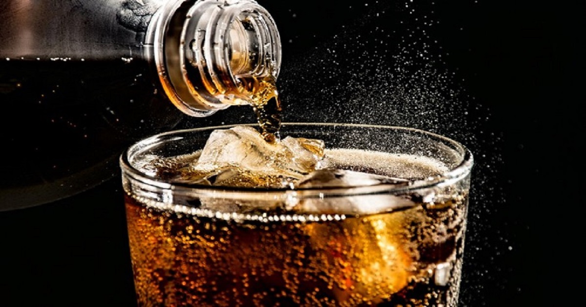 GAZLI İÇECEKLERE BİR ZAM DAHA: KOLA FİYATINDA ARTIŞ