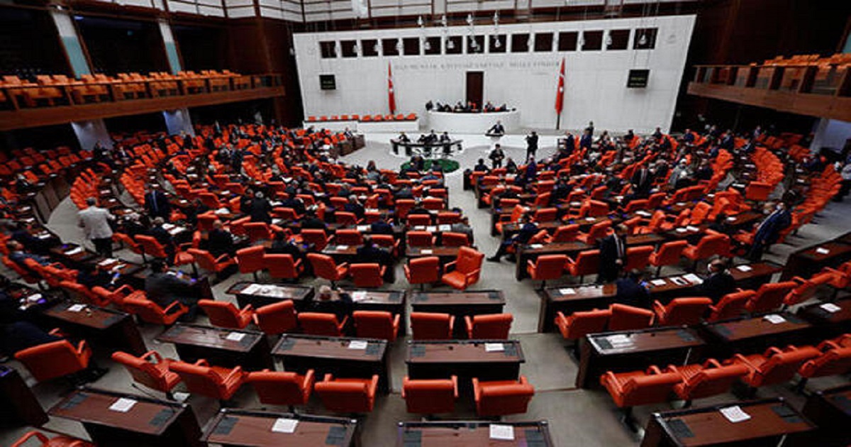 TBMM KOMİSYONLARININ MECLİS TATİLİNDE ÇALIŞABİLMESİ KARARI RESMİ GAZETE