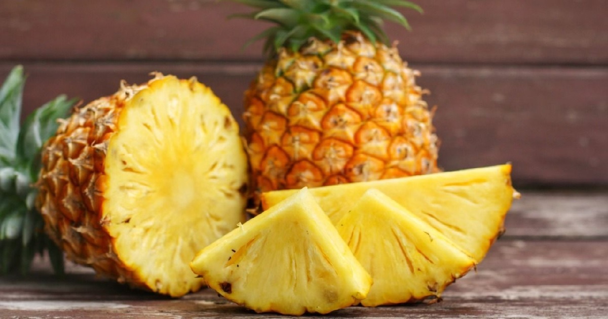 ANANAS HAKKINDA BİLMENİZ GEREKEN 5 YAN ETKİSİ