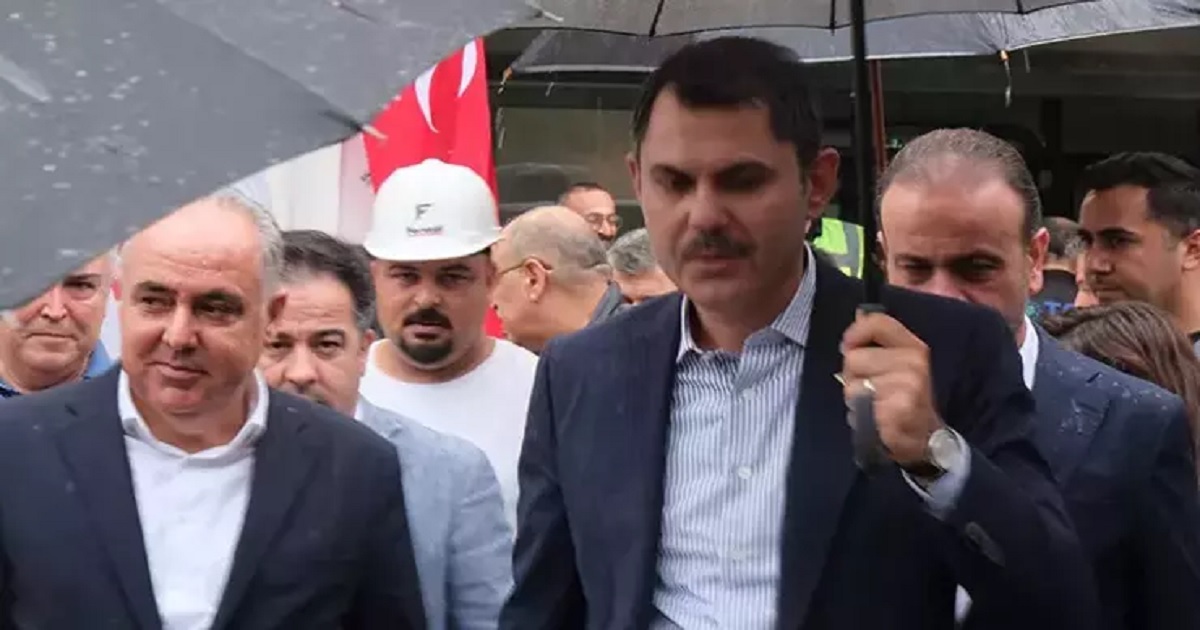 BAKAN KURUM DEPREMZEDELERİ ZİYARET ETTİ