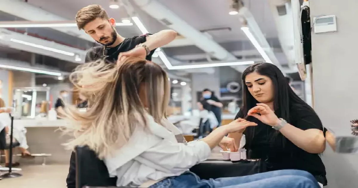 BERBER VE KUAFÖRLERDE YENİ DÖNEM BAŞLIYOR