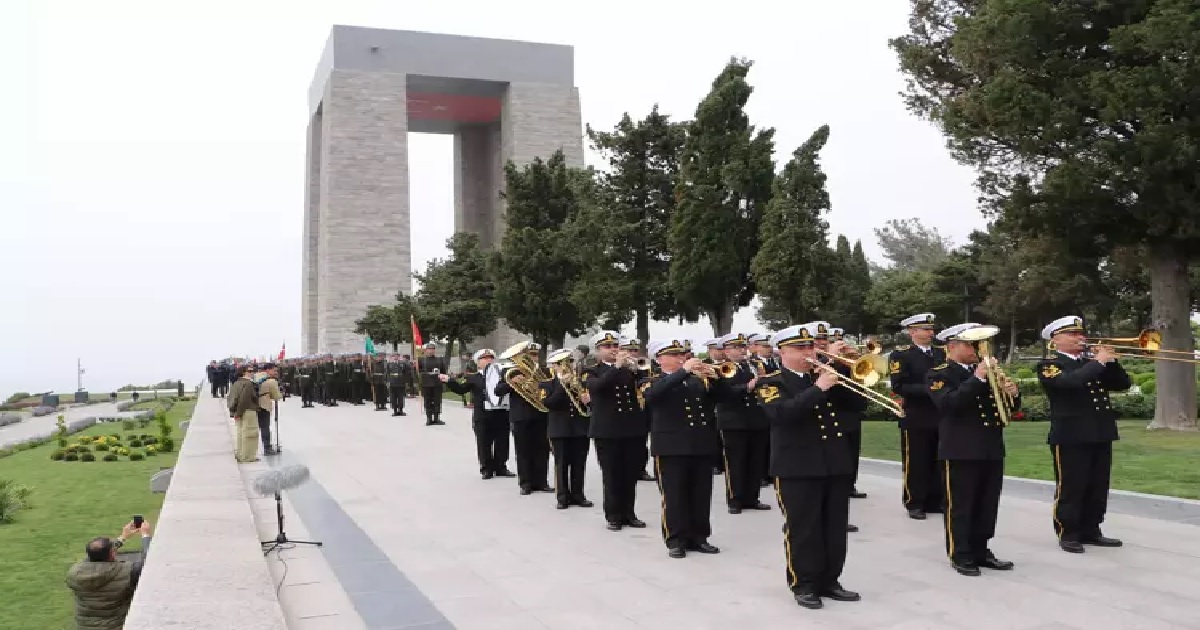 ÇANAKKALE ŞEHİTLERİ ANILDI