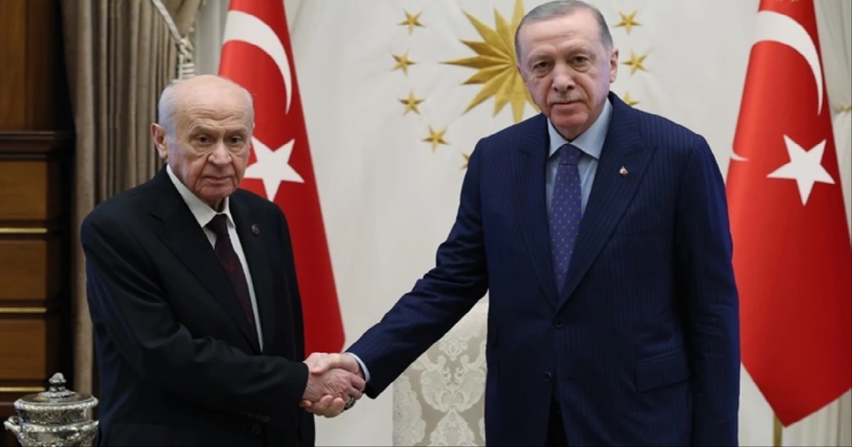 ERDOĞAN VE BAHÇELİ GÖRÜŞTÜ