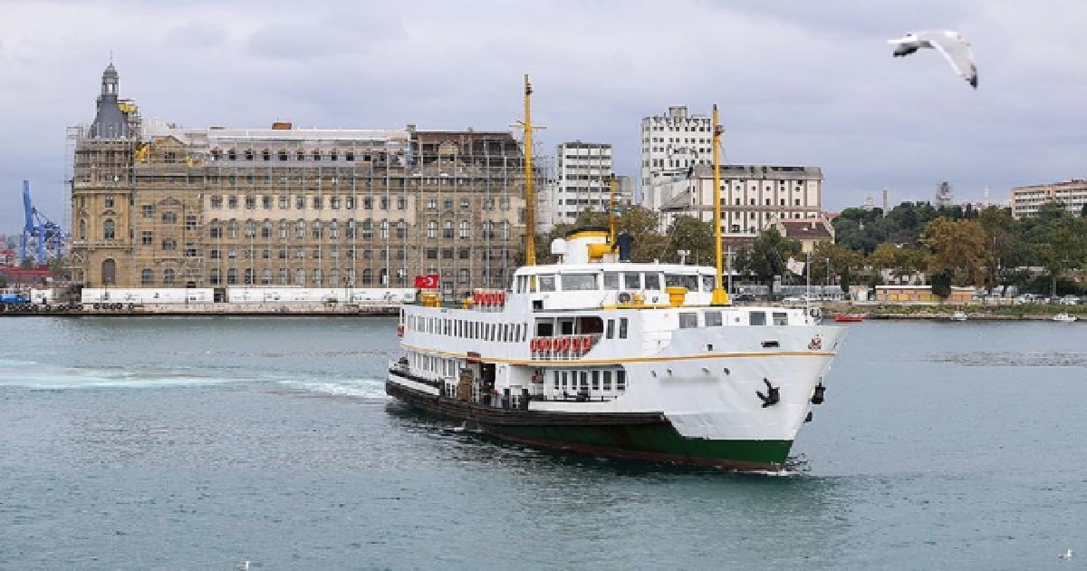 İSTANBUL VALİLİĞİ, 1 MAYIS İÇİN TOPLU TAŞIMAYA KISITLAMA GETİRDİ