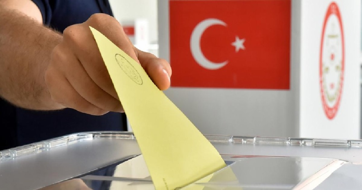 SEÇİME KATILACAK SİYASİ PARTİLERİN OY PUSULASINDAKİ YERLERİ YARIN KURAYLA BELİRLENECEK