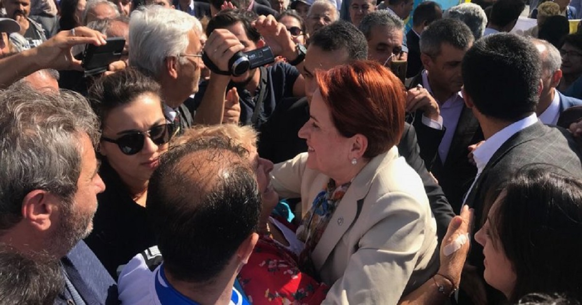 AKŞENER ÜYE KAMPANYASINA KATILDI