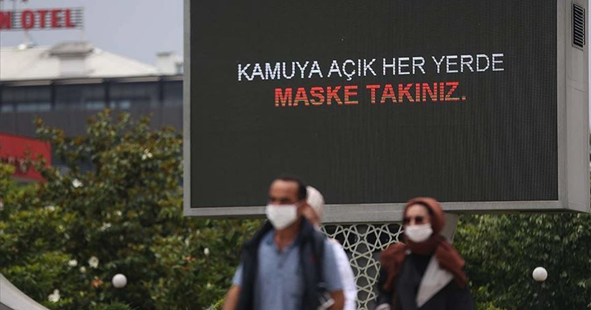 ŞU AN 4-5 KİŞİ BİR YERDE YEMEK YEMESİ UYGUN DEĞİL 