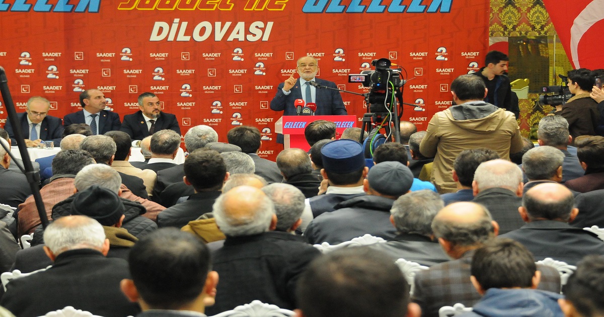 KARAMOLLAOĞLU "BÜYÜK HAMLELERİ DELİ ADAMLAR YAPAR"