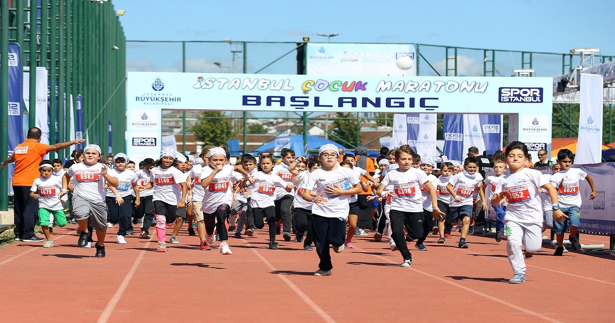 İSTANBUL ÇOCUK MARATONU "DÜNYA REKORU"NA SAHNE OLDU