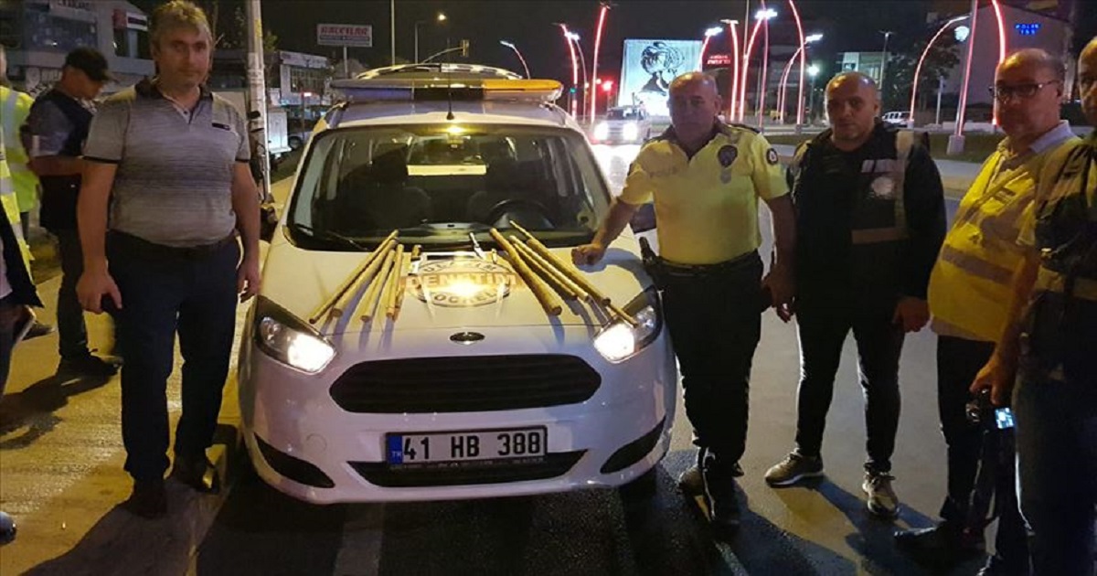 HALK OTOBÜSLERİNDE ŞAŞIRTAN MALZEMELER